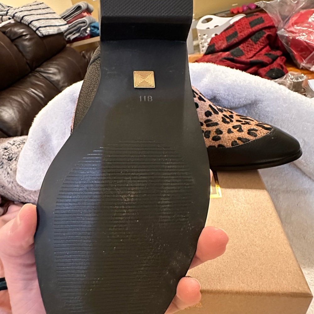 LuLaRoe Supply Women's Leopard Print Ankle Boots - Black and Tan - Picture 3 of 9
